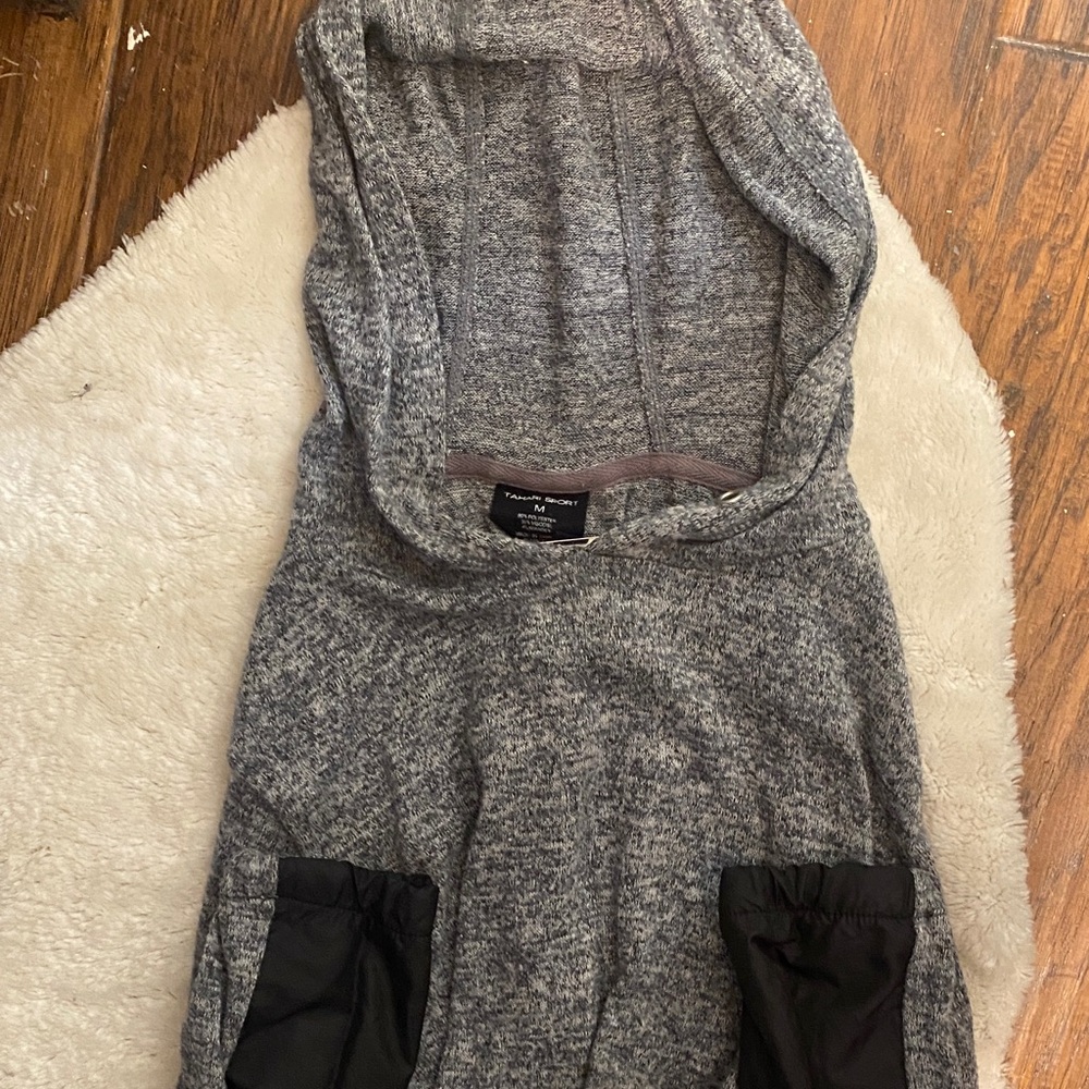 Tahari Heather Gray Hooded Top with Black Pockets